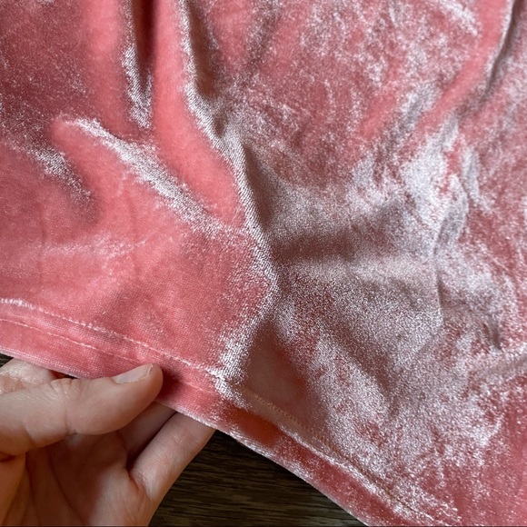 NWT Pink Off-The-Shoulder Dress - Picture 3 of 6